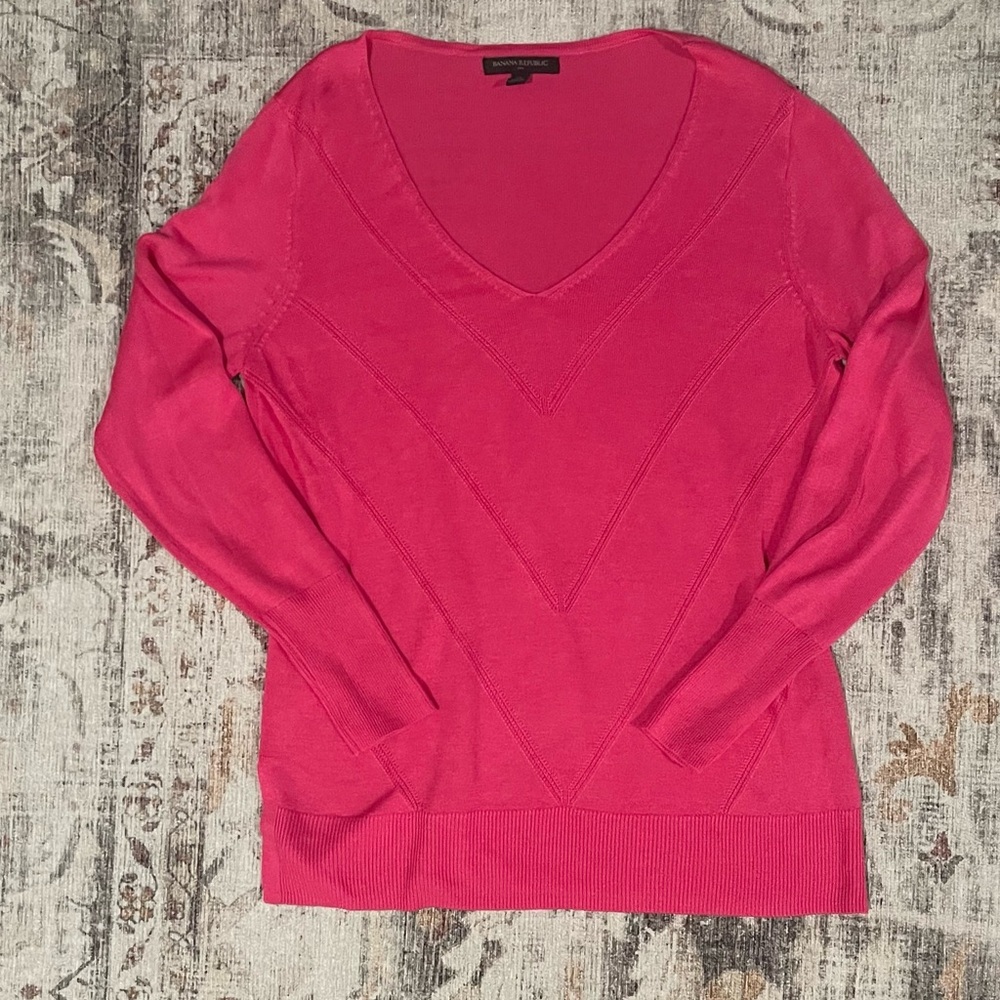 Banana Republic long sleeve thin knit